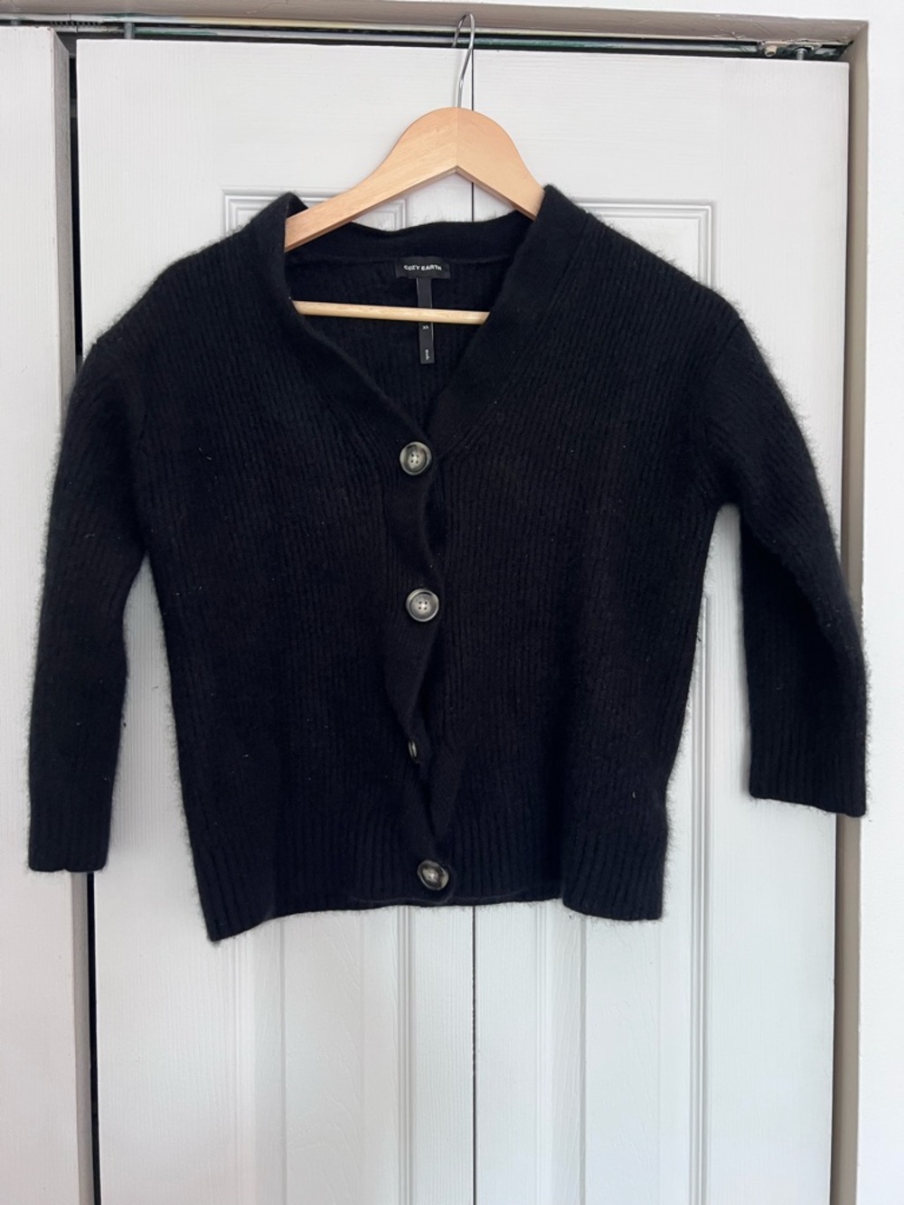 3/$250🪴—Cozy Earth Cashmere Cardigan- size XS
